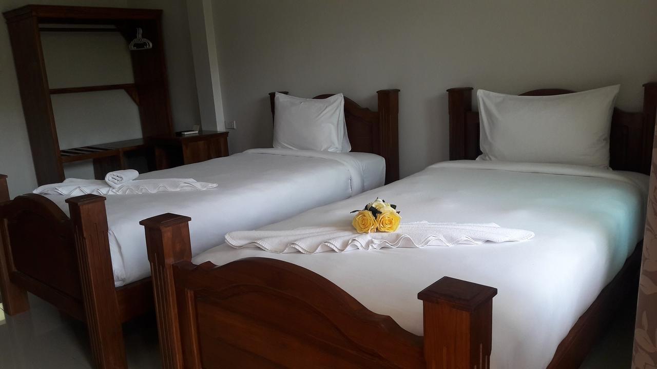 Suksopha Resort Prachuap Khiri Khan Exterior photo
